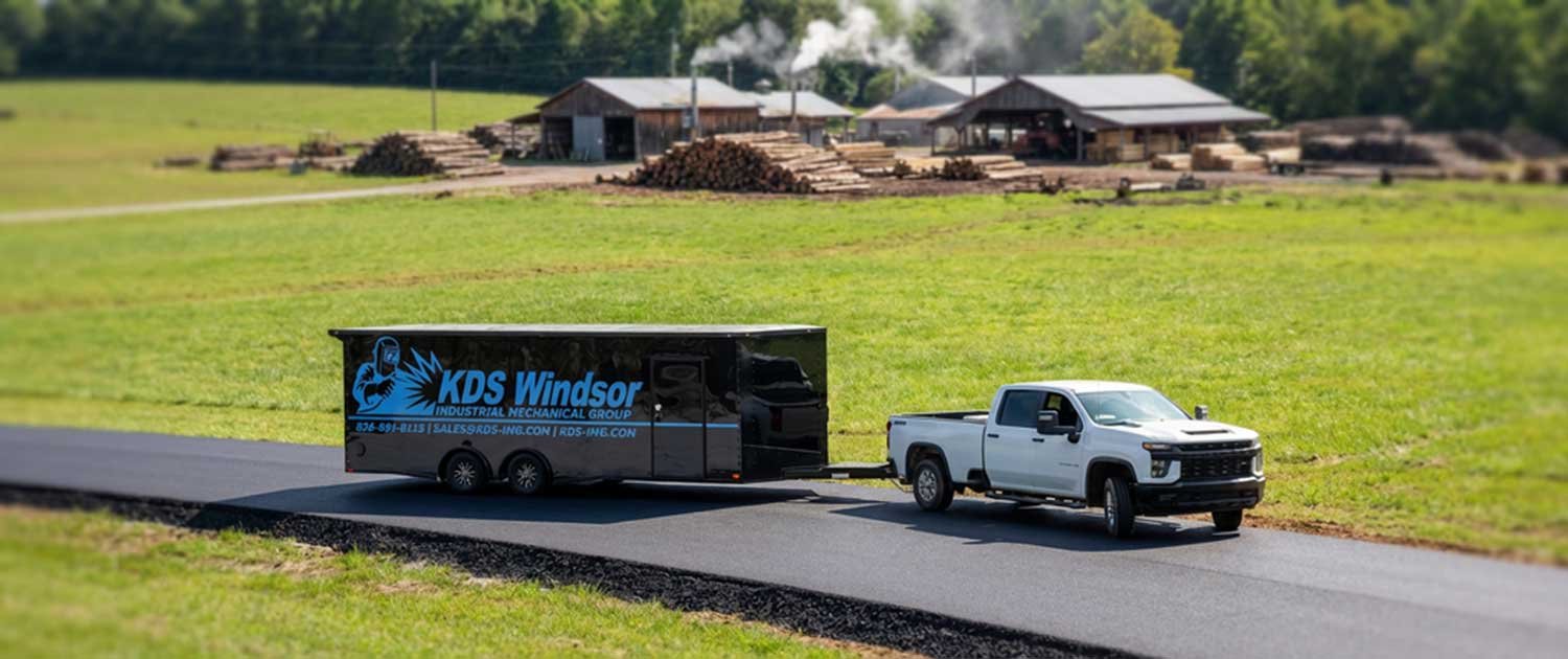 trailer-web-banner-blurred